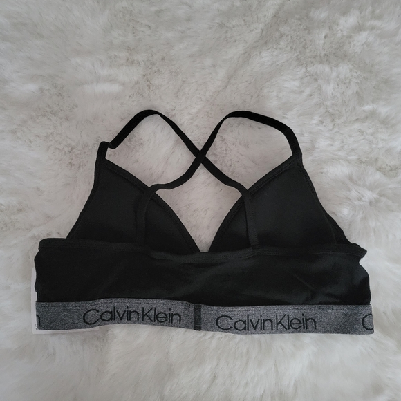 🩶CALVIN KLEIN BRAND NEW LIGHTLY LINED TRIANGLE BRALETTE SIZE M - Picture 4 of 4